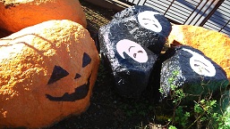 halloween_stone